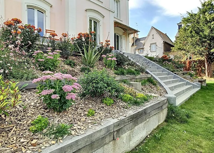 Saint-Malo Guest Houses
