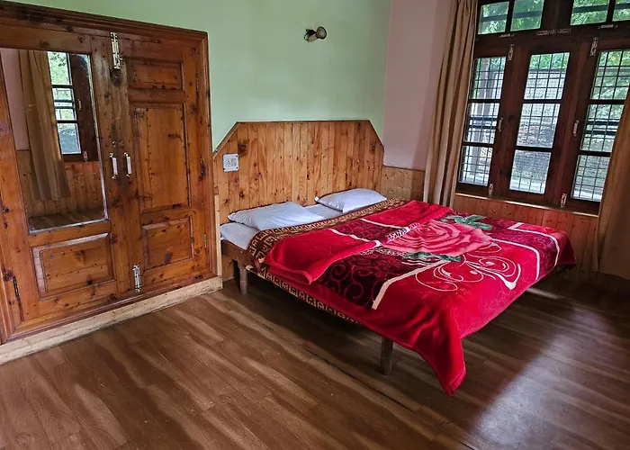 Manali (Himachal Pradesh) Guest Houses