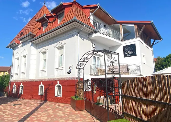 Orfalu Guest Houses