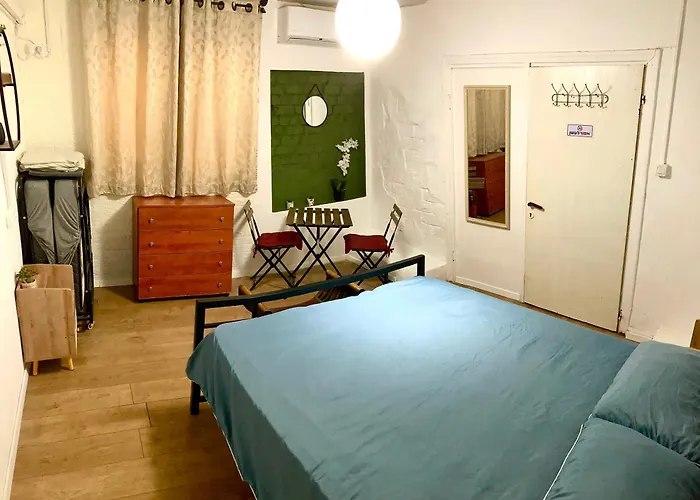 Tel Aviv Guest Houses