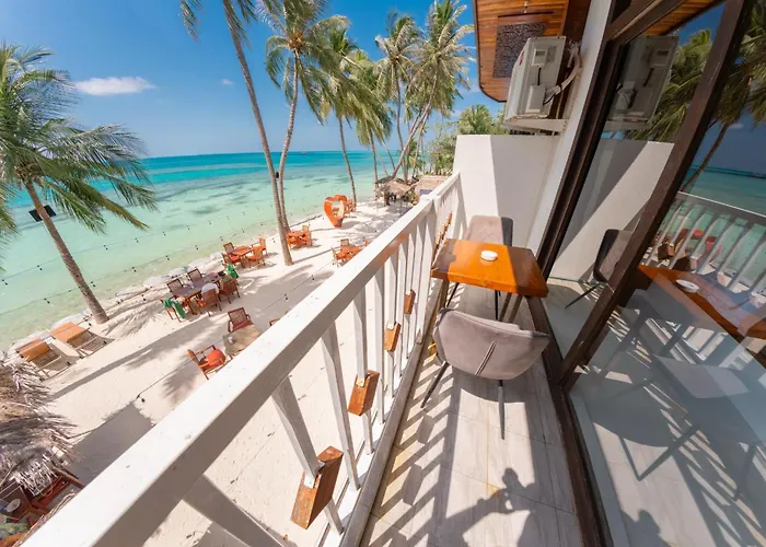 Dhiffushi Guest Houses