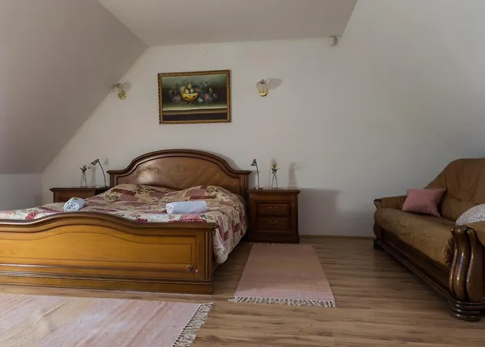 Papa Guest Houses