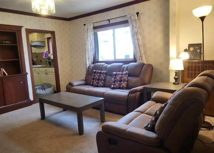 Chestnut Hill Guest Houses