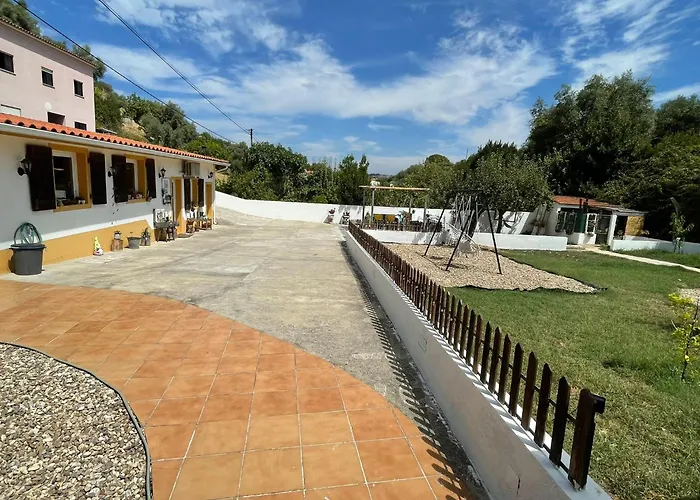 Tomar Guest Houses
