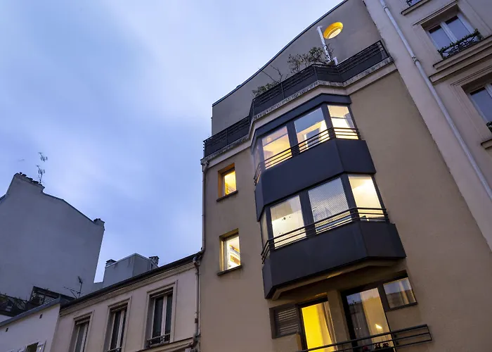 Paris Guest Houses