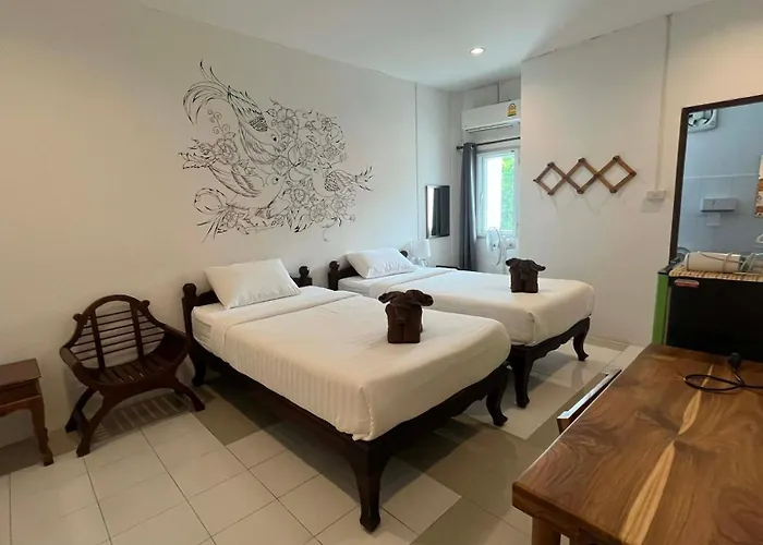 Sukhothai Guest Houses