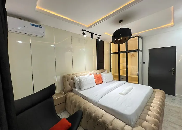 Uyo Guest Houses